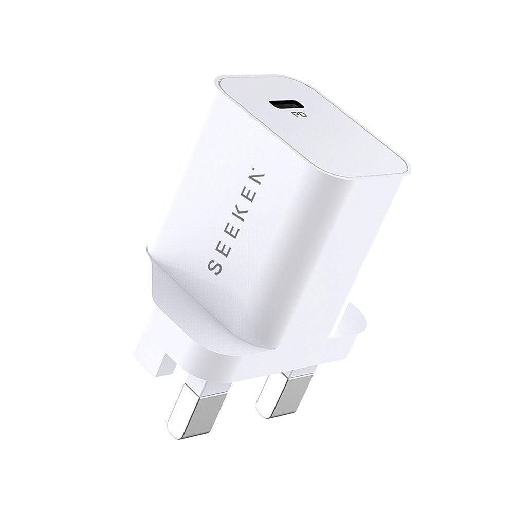 Magneto 18W USB-C Portable Fast Charger with USB-A to Lightning Cable