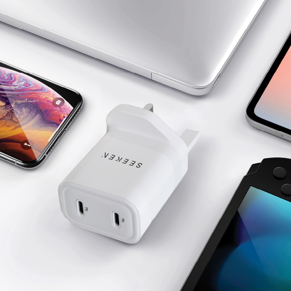 20W Dual USB-C PD Charger